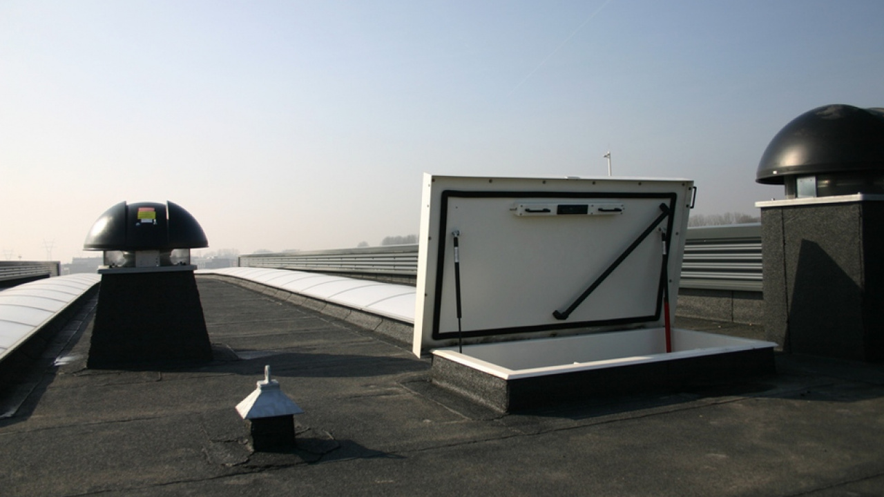 half-flachdachausstiege industriegebäude-image-1277-5.jpg